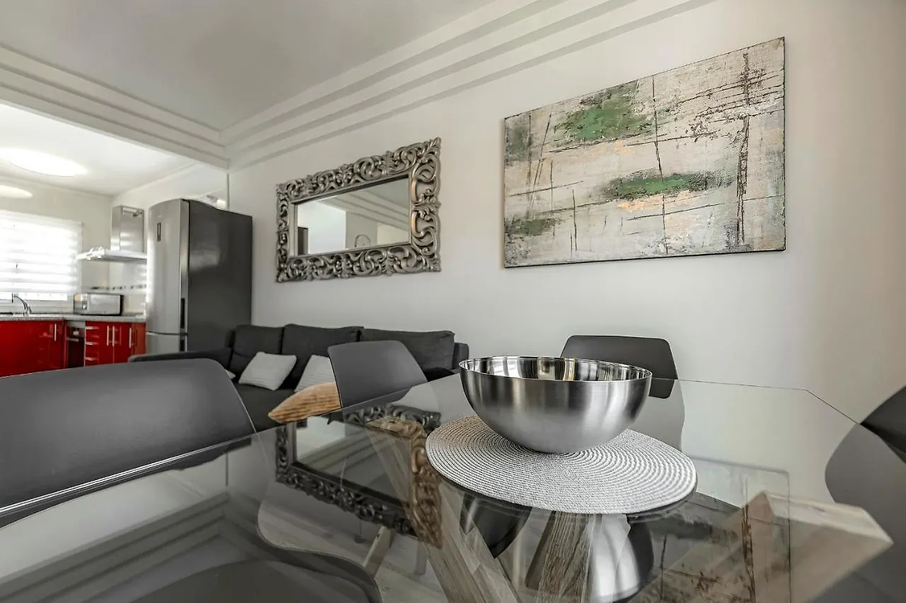 Beautiful 2 Bedroom Apartment Vista Del Mar Costa Adeje  0*, Costa Adeje (Tenerife)